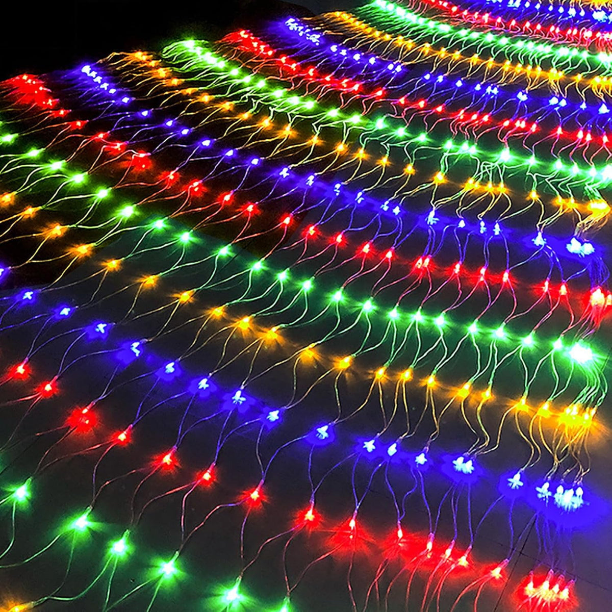 Garden Net Lights Battery Operated 4x6M 672LED Waterproof Net Mesh String Lights 8 Modes Fairy Lights for Indoor Outdoor Christmas Tree Bush Garden Backyard Décor